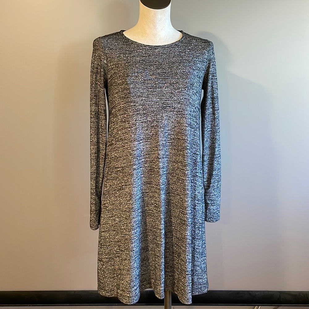 Like New Gap Black / Silver Dress. XS